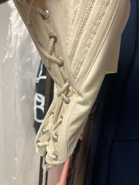 SELLING UNBLEACHED TOP- DION LEE